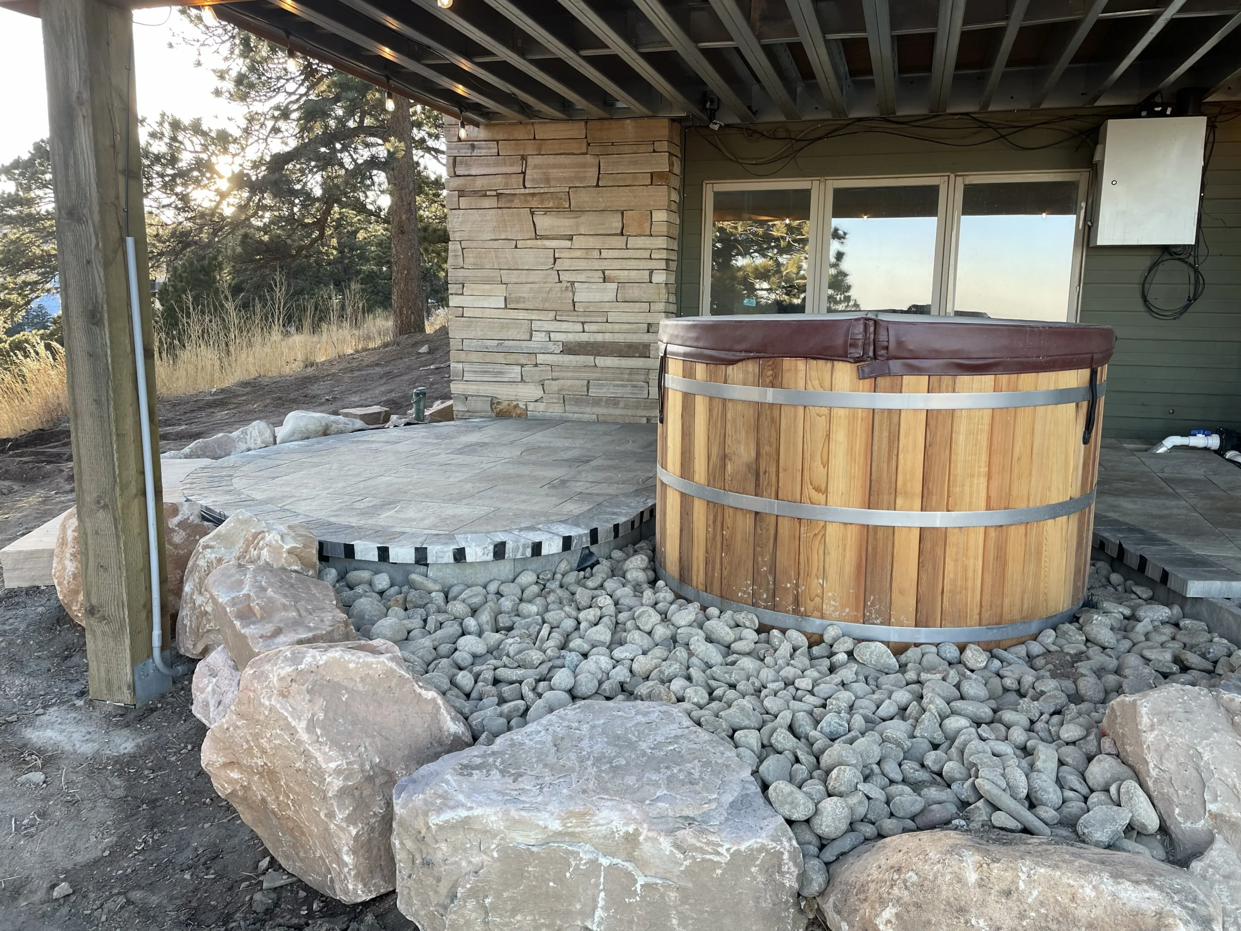 Blue Mountain Stone and Leaf Landscaping