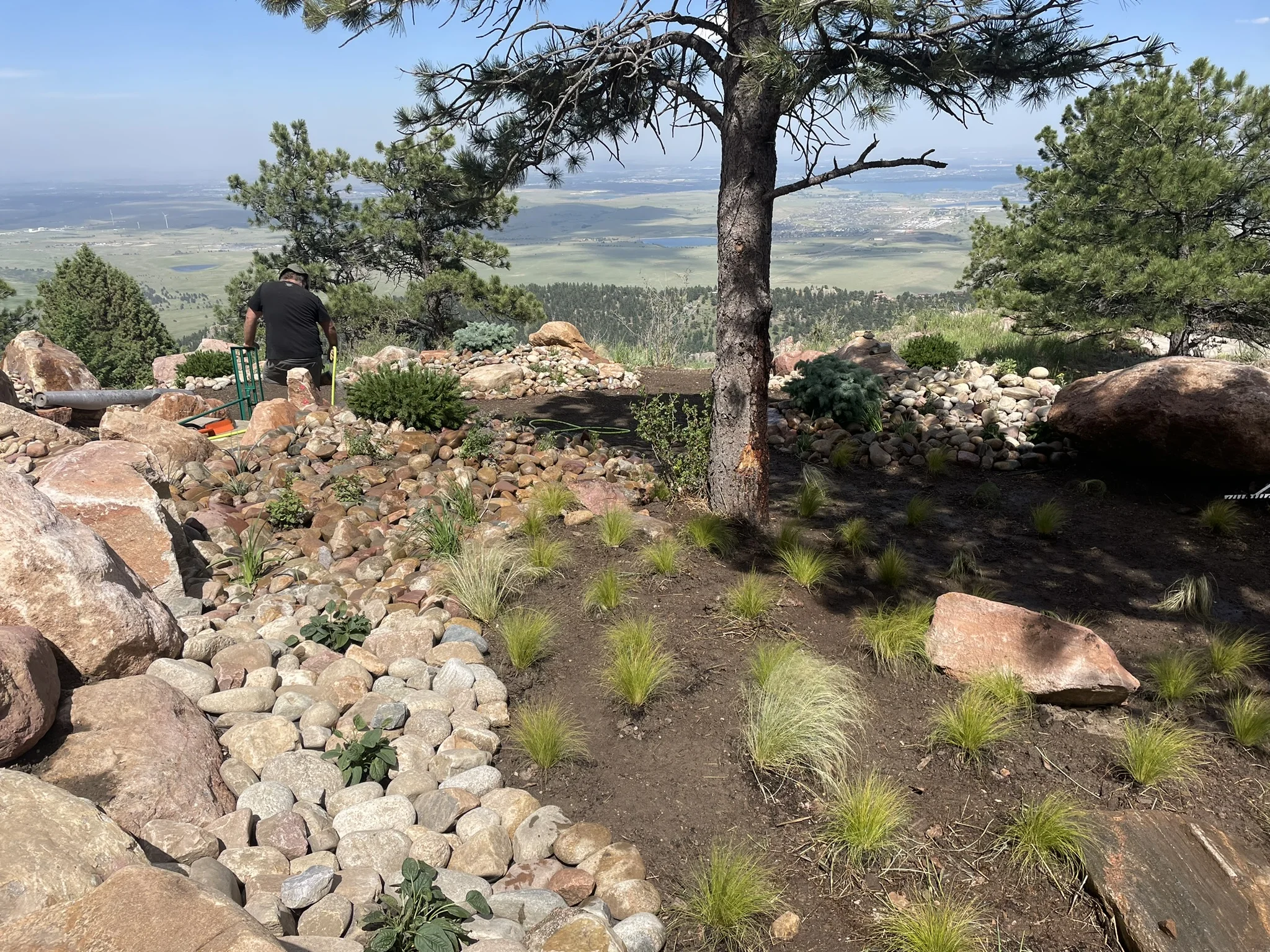 Blue Mountain Stone and Leaf Landscaping