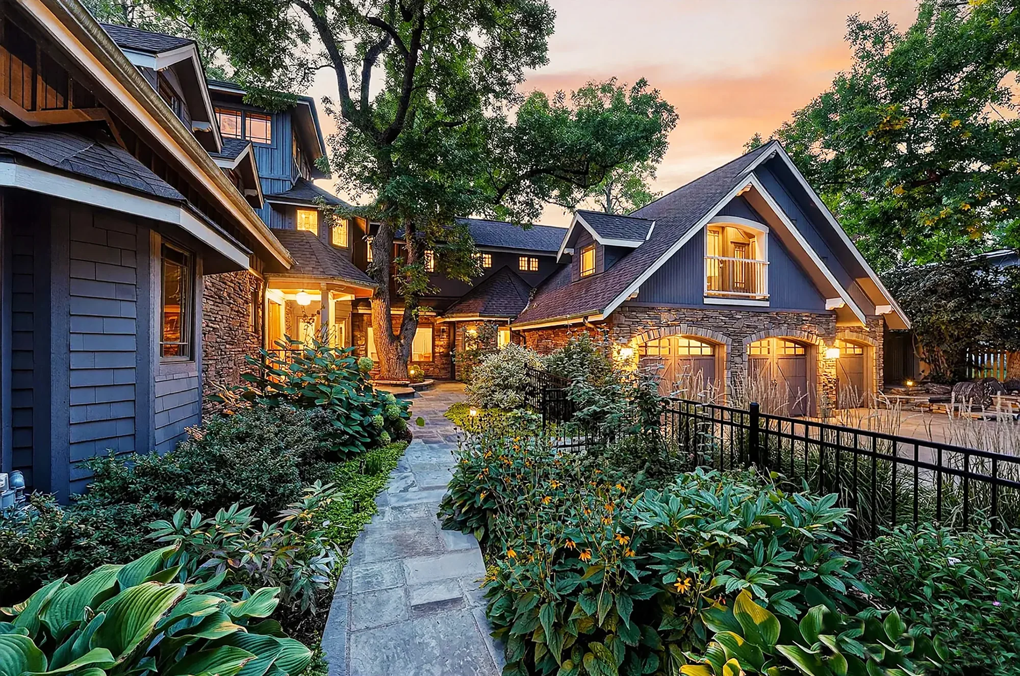 Wilson Court Stone & Leaf Landscaping