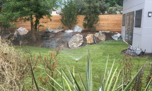boulder landscaping seasons